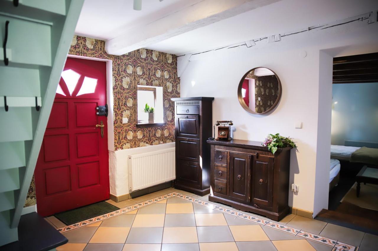 Villa Za Rozowymi Drzwiami Jelenia Góra Exterior foto